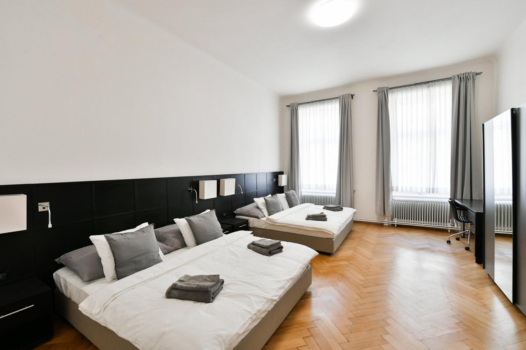 Wsp Petrin Garden Apartments Prága Kültér fotó