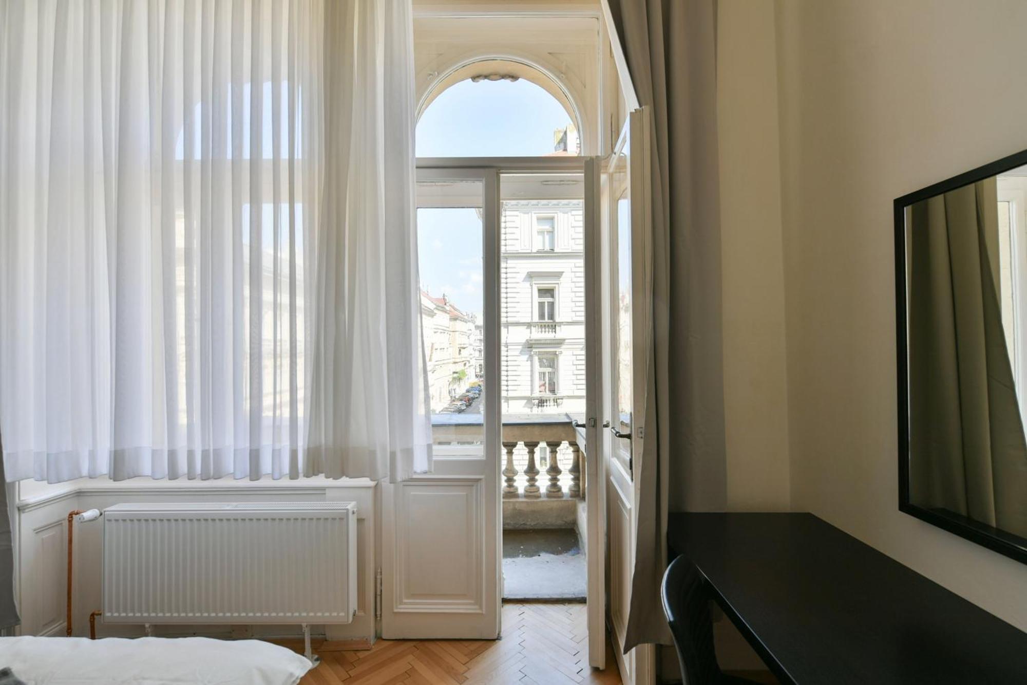 Wsp Petrin Garden Apartments Prága Kültér fotó