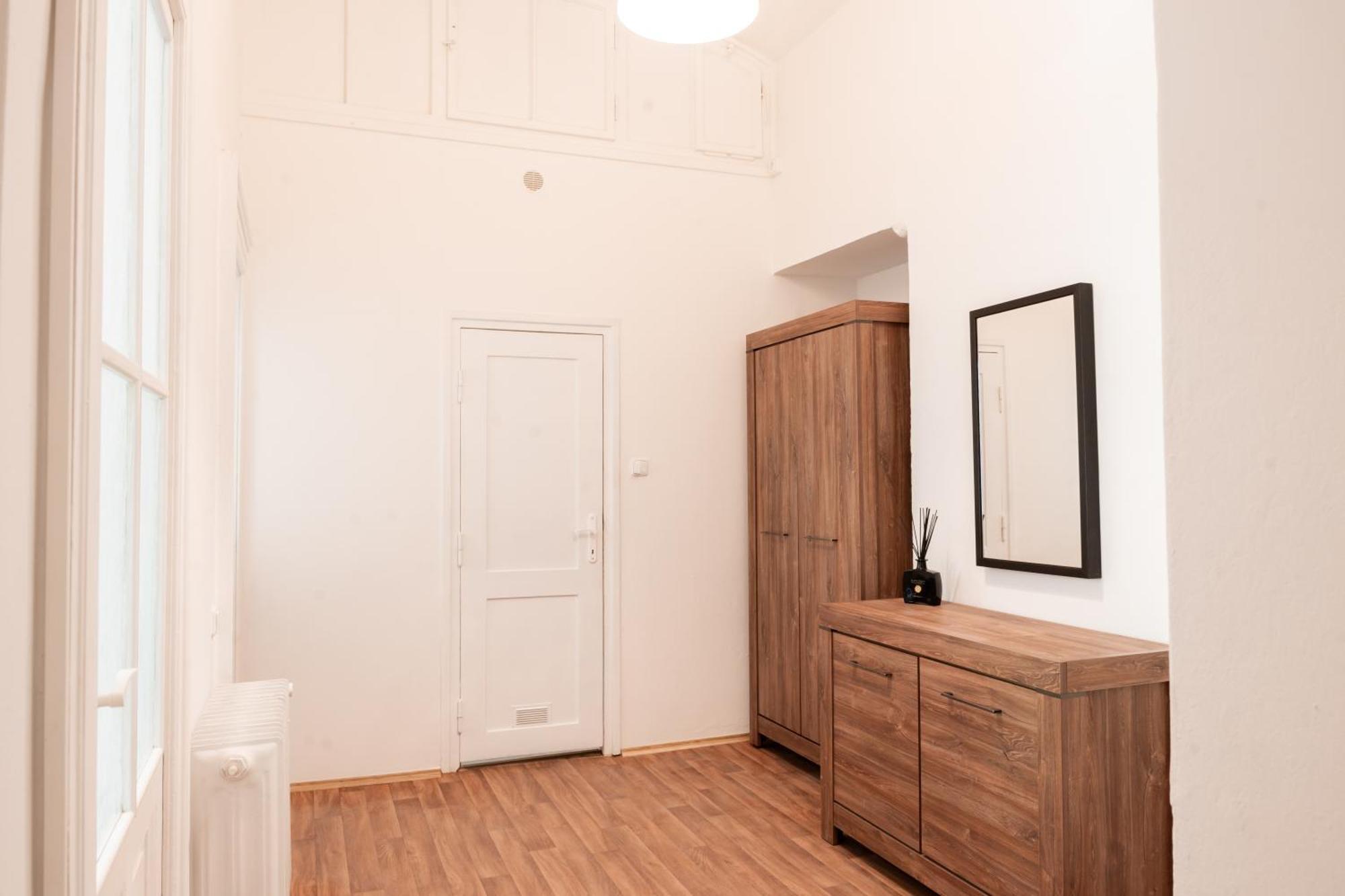 Wsp Petrin Garden Apartments Prága Kültér fotó