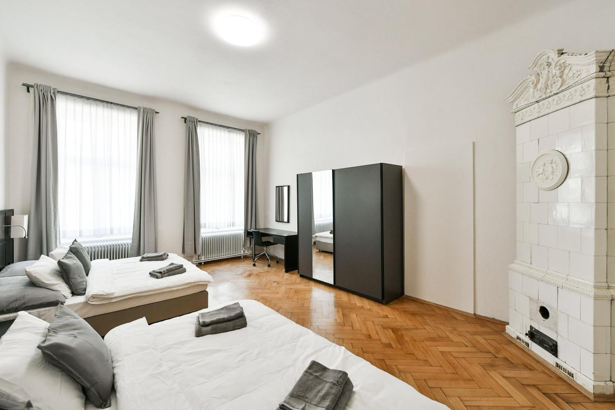Wsp Petrin Garden Apartments Prága Kültér fotó