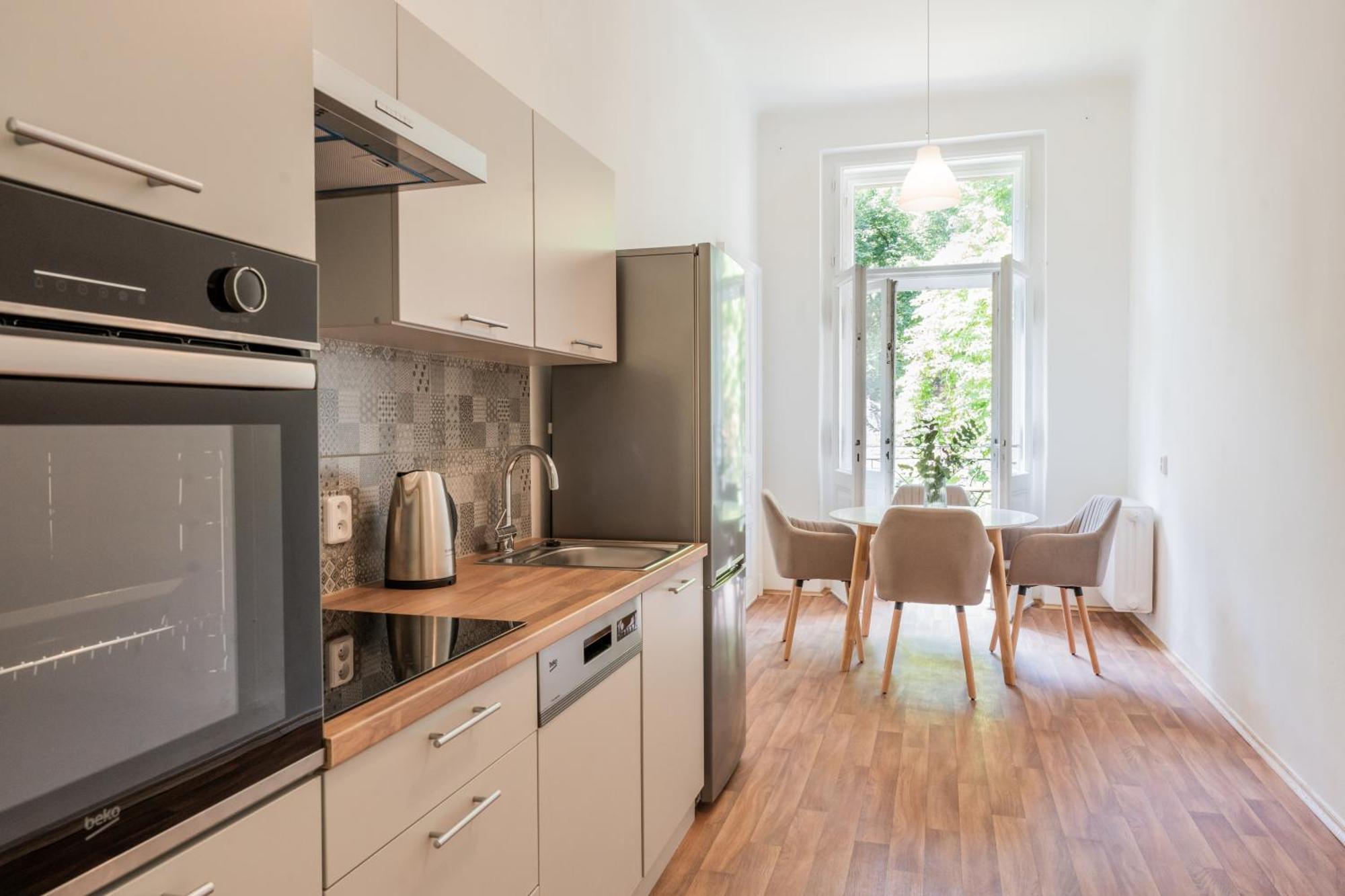 Wsp Petrin Garden Apartments Prága Kültér fotó